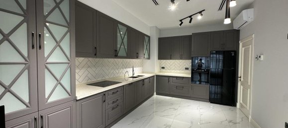 4 bedrooms Apartment in Nasimi, Azerbaijan No. 1972 73