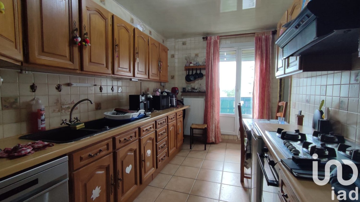 4 chambres Appartement à Charleville-Mézières, France No. 237722