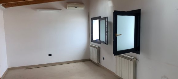  بناية في Sassari, Italy 380متر مربع رقم 372137 15