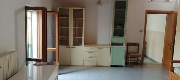 5-Zimmer Wohnung in Montenero di Bisaccia, Italy, Nr. 276911 5