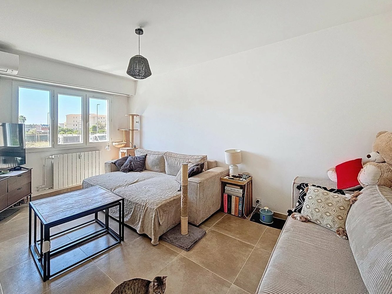 1 bedroom Apartment in Saint-Laurent-du-Var, France No. 284783