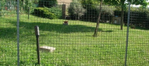 Дом с 6 комнатами в Лоро Пичено, Италия № 164601 12