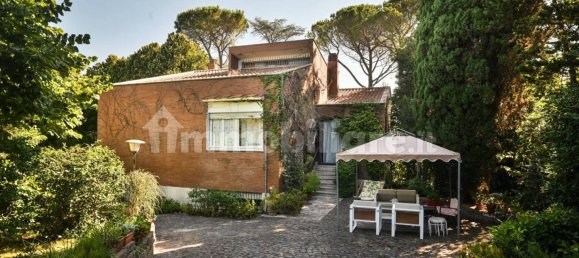 7 bedrooms Villa in Anguillara Sabazia, Italy No. 272761 2