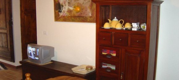2 rooms Apartment in Radicondoli, Italy No. 161268 4