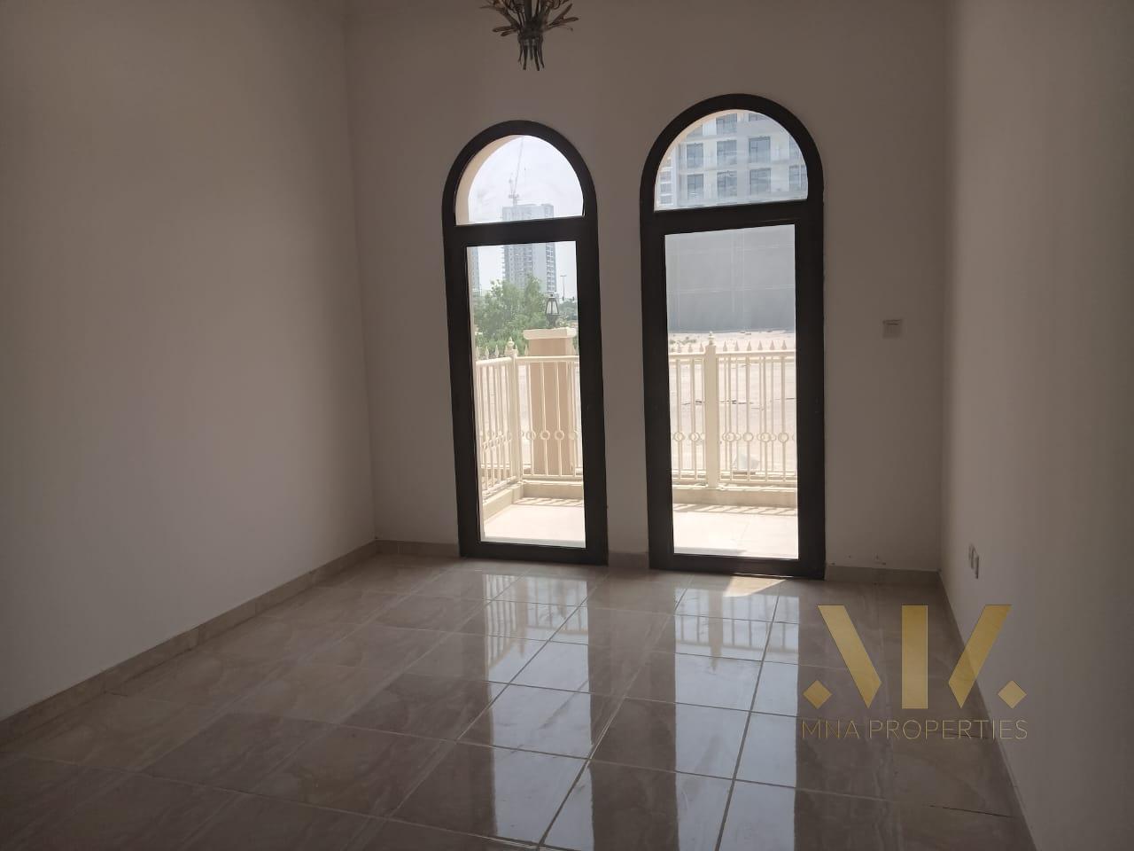 Квартира с 2 спальнями в Джумейра Вилладж Серкл, ОАЭ № 23656