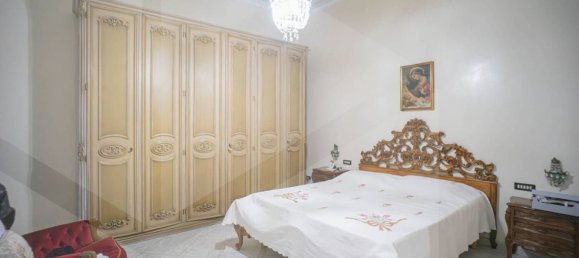 Villa de 8 habitaciónes en Bari, Italy No. 20363 13