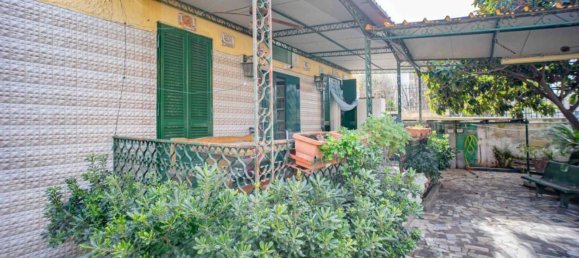 Villa de 8 habitaciónes en Bari, Italy No. 20363 23