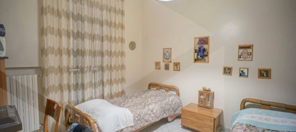 Villa de 8 habitaciónes en Bari, Italy No. 20363 10