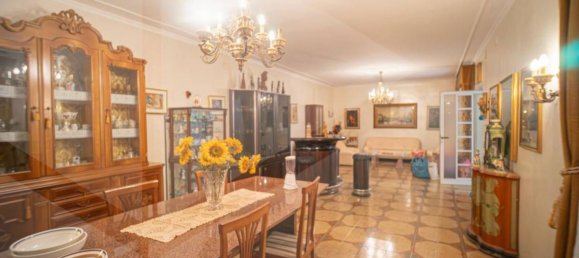 Villa de 8 habitaciónes en Bari, Italy No. 20363 19