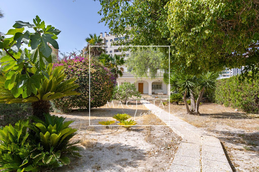 4 bedrooms Villa in El Campello, Spain No. 240499