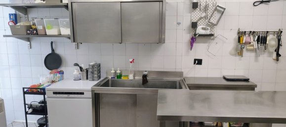 2-salle Propriété commerciale à Chivasso, Italy No. 349834 7