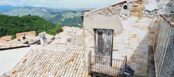 Дом с 3 спальнями в Джисси, Италия № 143150 30