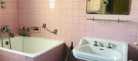 2 Schlafzimmer Haus in Montlucon, France, Nr. 203390 8