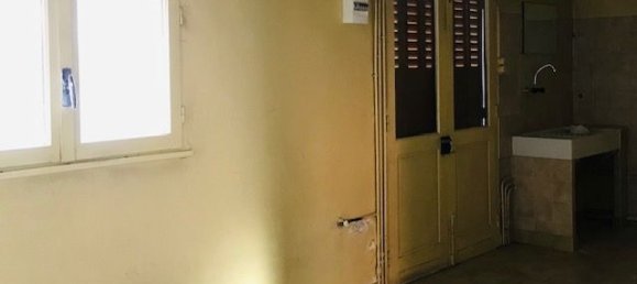 2 Schlafzimmer Haus in Montlucon, France, Nr. 203390 12