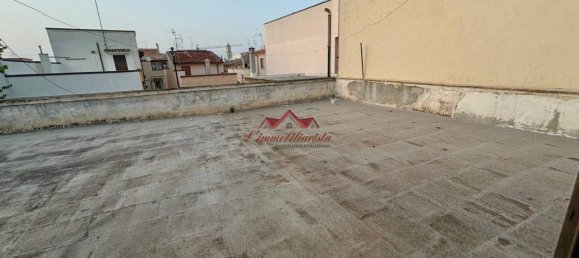 Casa de 3 divisões em Sannicandro di Bari, Italy N.º 176102 13