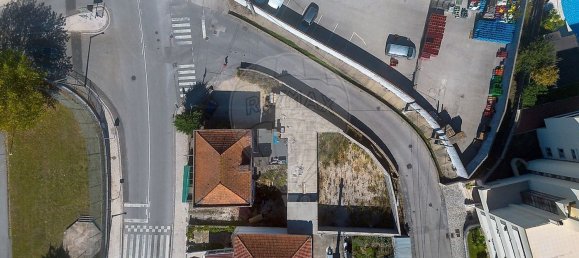 3 chambres Maison à Tavarede, Portugal No. 180371 5