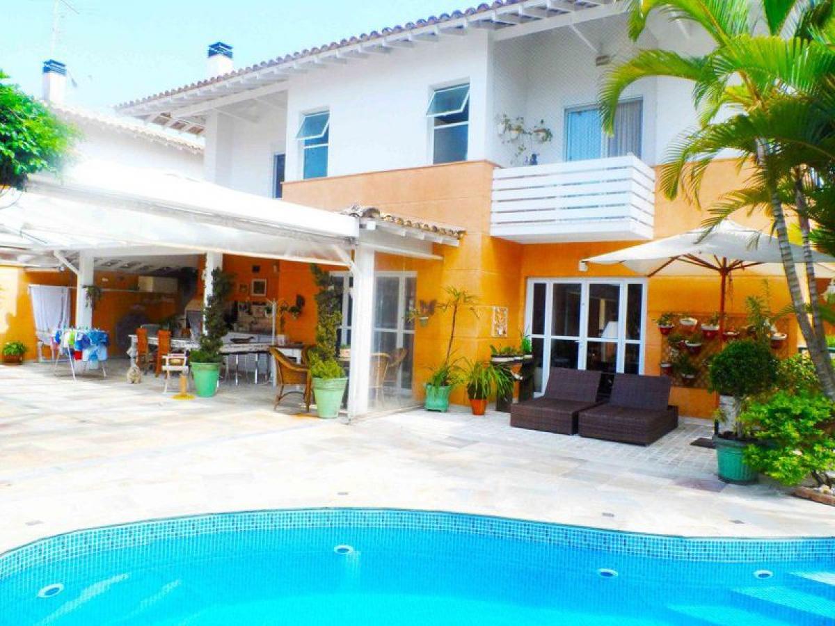 4 bedrooms House in Sao Paulo, Brazil No. 467691