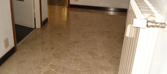 Квартира с 6 комнатами в Серра Рикко, Италия № 162164 9