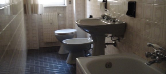 Квартира с 6 комнатами в Серра Рикко, Италия № 162164 8