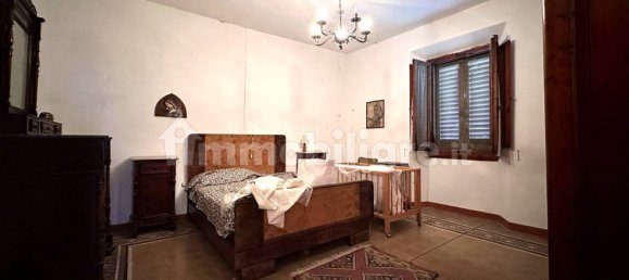 Дом с 4 спальнями в Каленцано, Италия № 79387 23