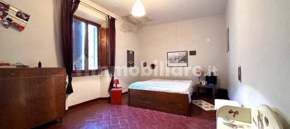 Дом с 4 спальнями в Каленцано, Италия № 79387 25