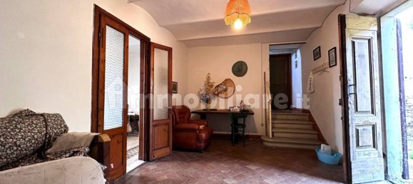 Дом с 4 спальнями в Каленцано, Италия № 79387 16