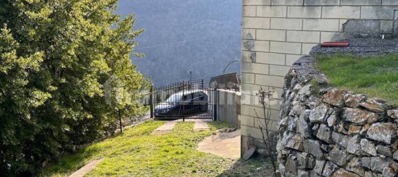 Дом с 4 спальнями в Каленцано, Италия № 79387 7