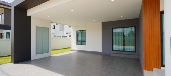 4 chambres house à vendre à Pattaya, Chonburi, Eastern Thailand, Thailand № 170981 6