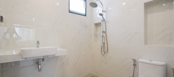 4 chambres house à vendre à Pattaya, Chonburi, Eastern Thailand, Thailand № 170981 17