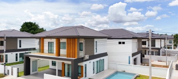 4 chambres house à vendre à Pattaya, Chonburi, Eastern Thailand, Thailand № 170981 3