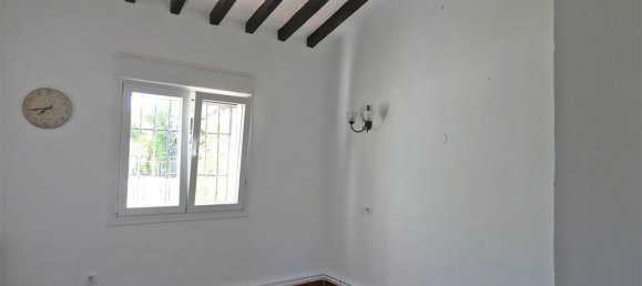 4 bedrooms House in Coin, Spain No. 80028 7