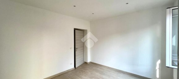 Apartamento T2 em Genoa, Italy N.º 371434 14