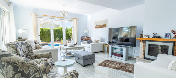 3 bedrooms Villa in Alhaurin el Grande, Spain No. 30927 6