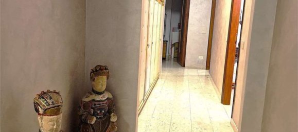 5-Zimmer Wohnung in Busto Arsizio, Italy, Nr. 20953 18