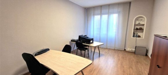 5-Zimmer Wohnung in Busto Arsizio, Italy, Nr. 20953 26