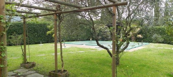 13 rooms Villa in Camaiore, Italy No. 210735 12