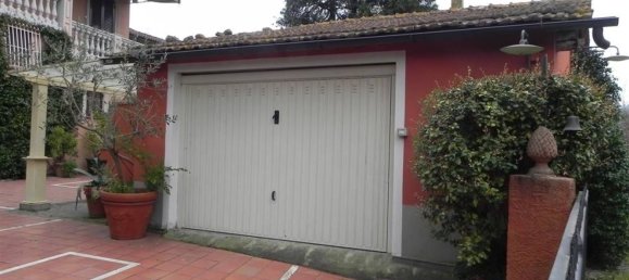 13 rooms Villa in Camaiore, Italy No. 210735 2