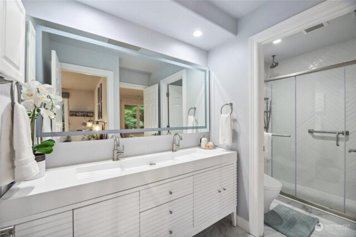 Casa T4 em Sammamish, USA N.º 408157