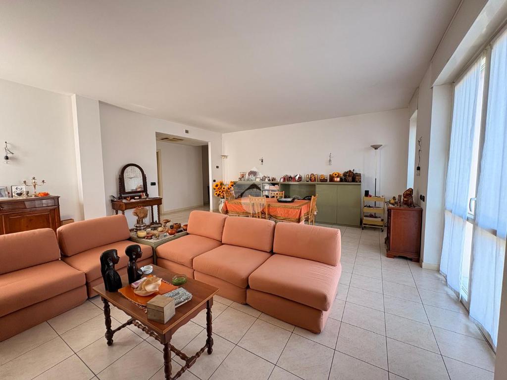 3 bedrooms Apartment in Verdello, Italy No. 287061