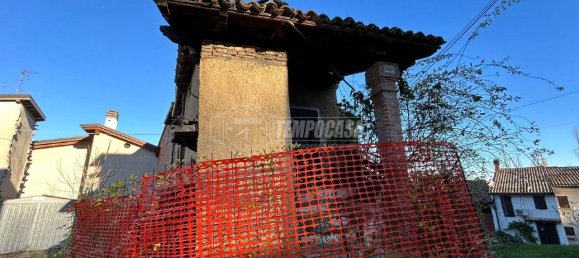 2 rooms Apartment in Prignano sulla Secchia, Italy No. 111166 5