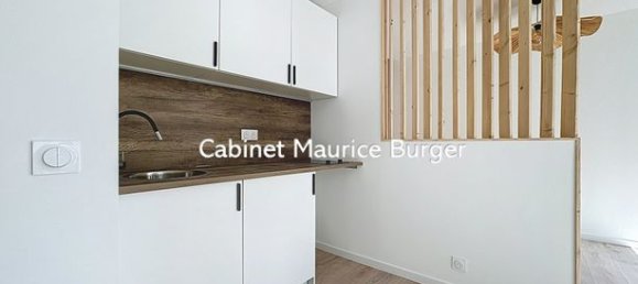 Studio in Pantin, France No. 305931 3