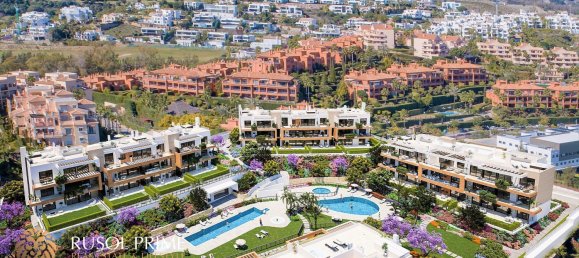 2 bedrooms Apartment in Estepona, Spain No. 5392 5