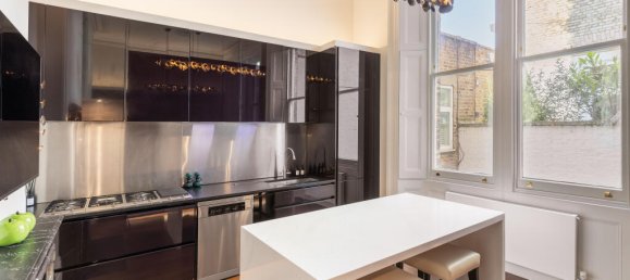 4 bedrooms Apartment in London, United Kingdom No. 13135 7