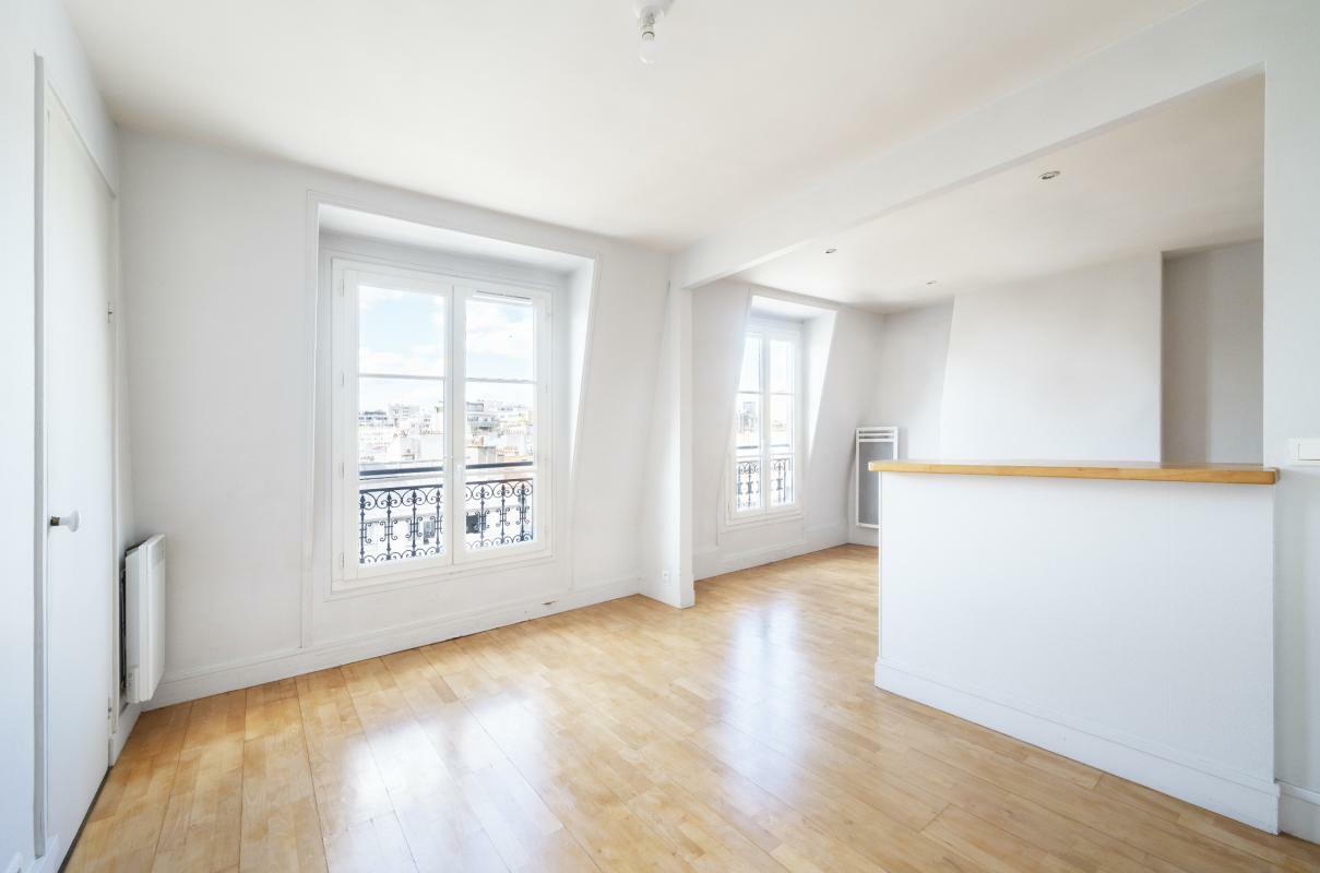 1 bedroom Apartment in Paris, France No. 334711