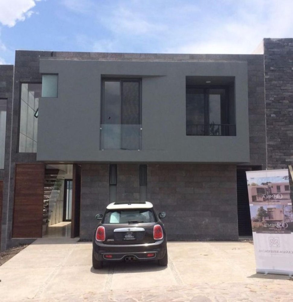 3 bedrooms House in Queretaro, Mexico No. 170543