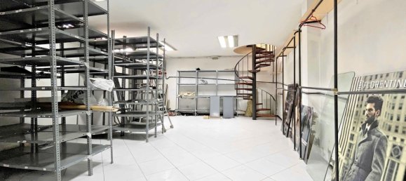 140m² Commercial property in Betanzos, Spain No. 49044 7