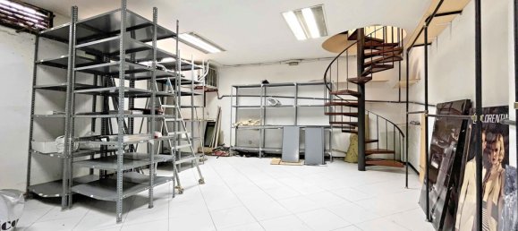 140m² Commercial property in Betanzos, Spain No. 49044 5