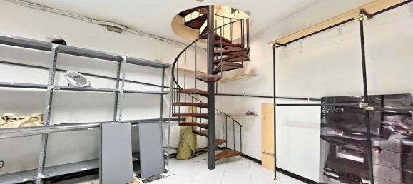 140m² Commercial property in Betanzos, Spain No. 49044 9