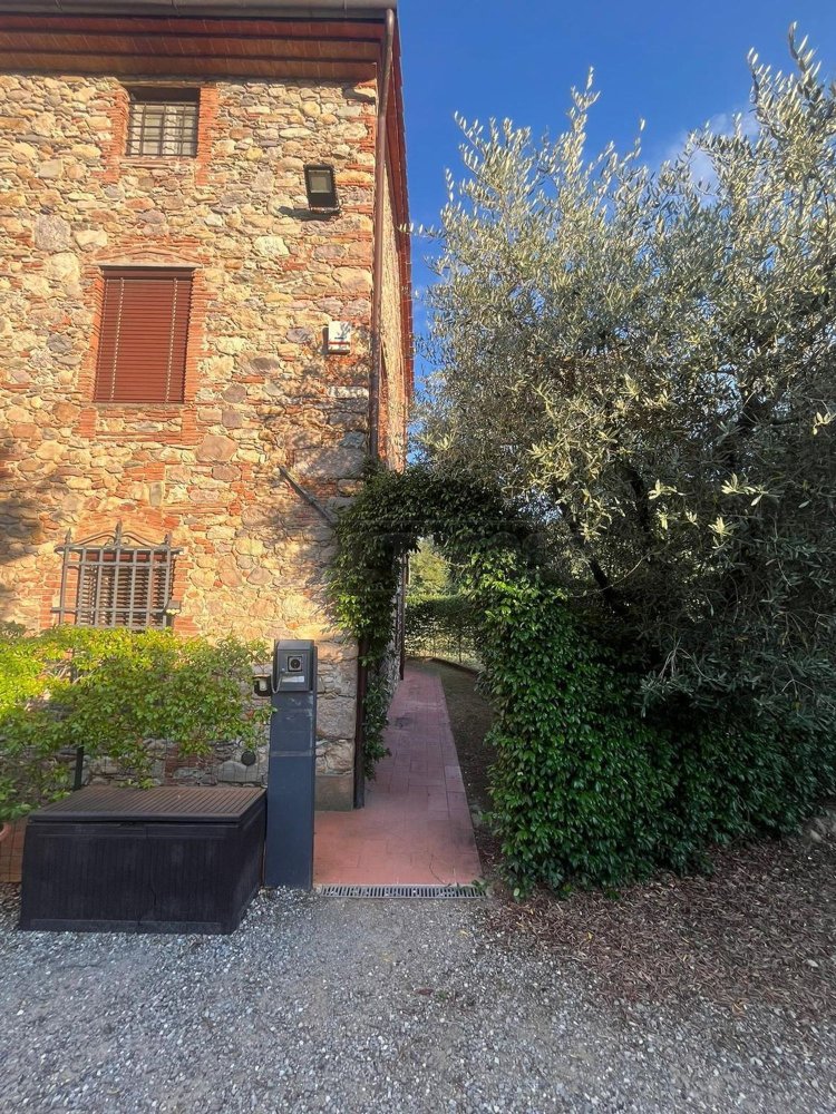 5 Schlafzimmer Haus in Capannori, Italy, Nr. 330132