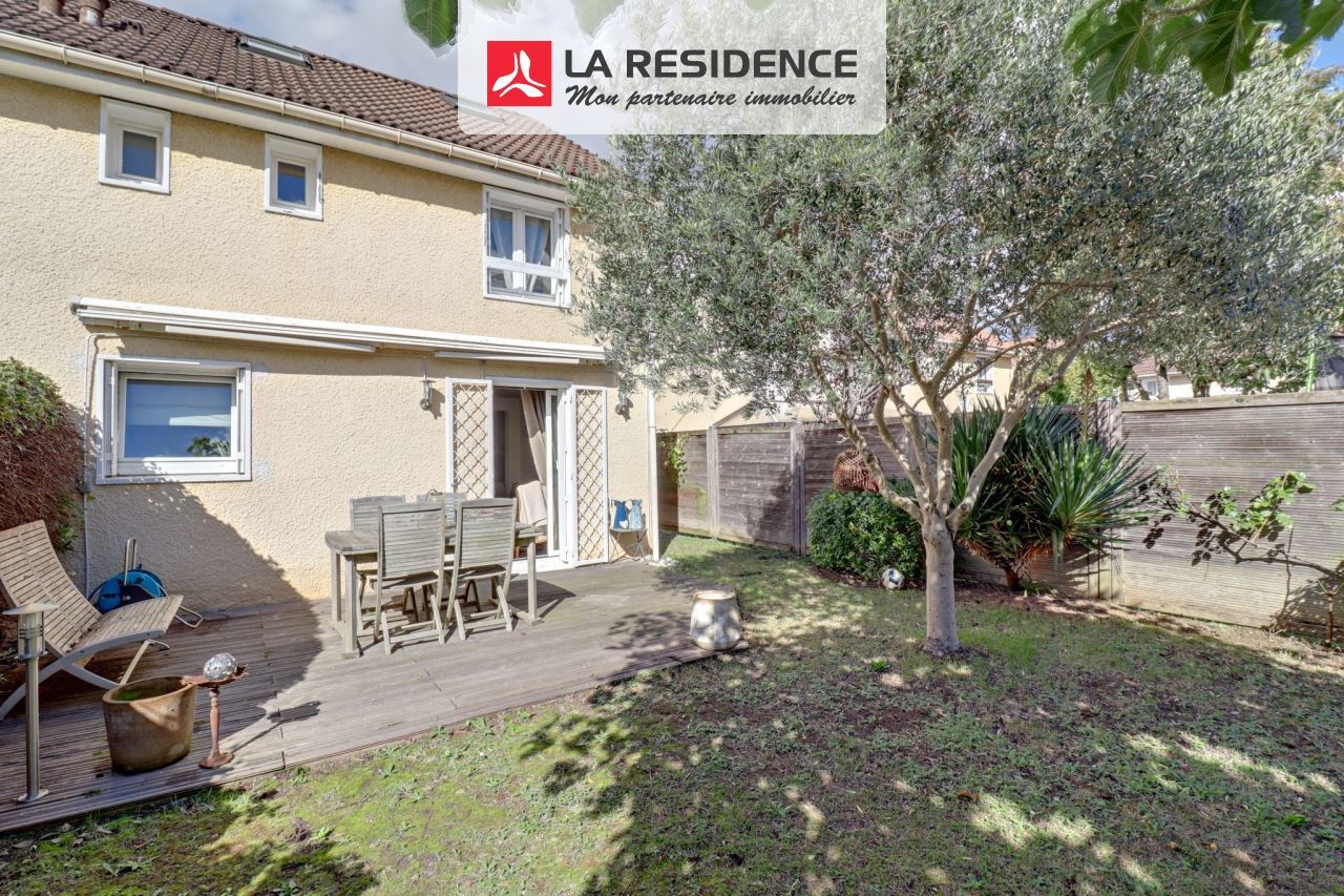 3 chambres Maison à Vernouillet, France No. 177720